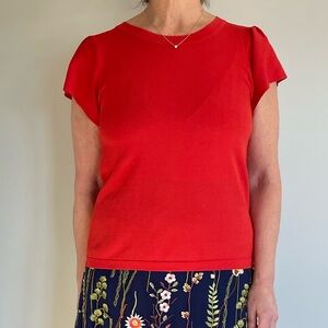 eri + Ali Persimmon Orange Women's Top with Slight Puckered Short Sleeve - M